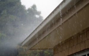 plastic gutter